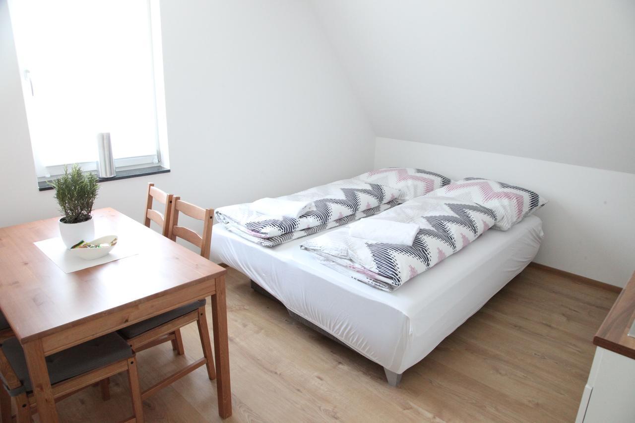 Schwaben Apartment Oberboihingen Ngoại thất bức ảnh